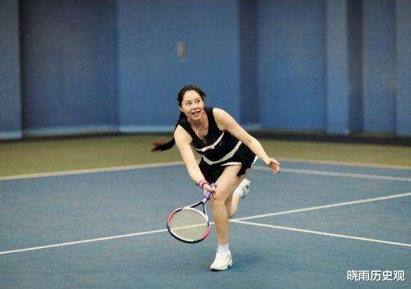 中国这位网球冠军，为加入美国中途放弃比赛，后来又跑到中国捞金(3)