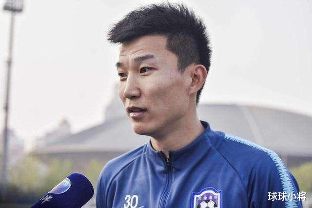 他是天津泰达队上个赛季国内球员出勤王，一项数据仅次于买提江(4)