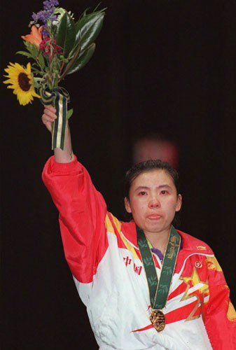 乒坛十大大满贯选手：国外仅一人上榜，而她是唯一双圈大满贯者(2)