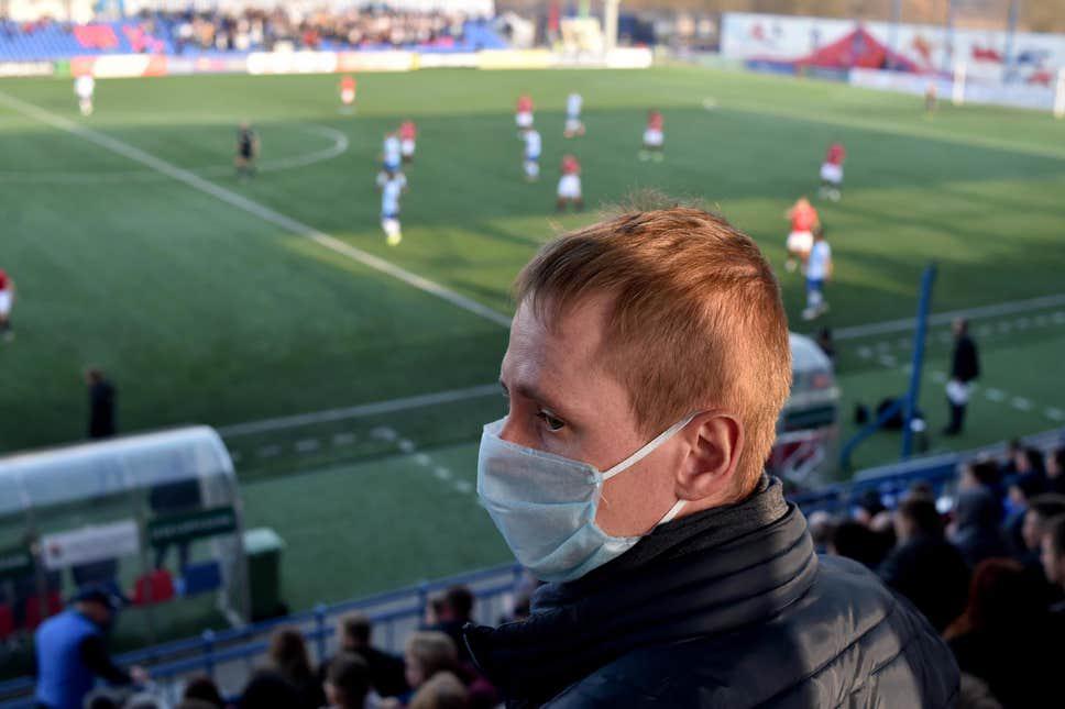 白俄罗斯足协: 两支球队有球员疑似感染, 比赛将推迟(1)