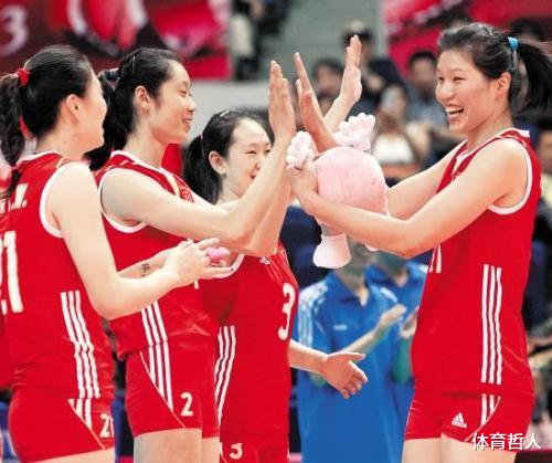 感人！中国女排奥运会的“三朝元老”，一则短信让郎平热泪盈眶(2)