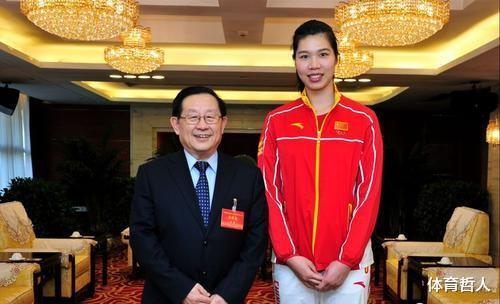 感人！中国女排奥运会的“三朝元老”，一则短信让郎平热泪盈眶(4)