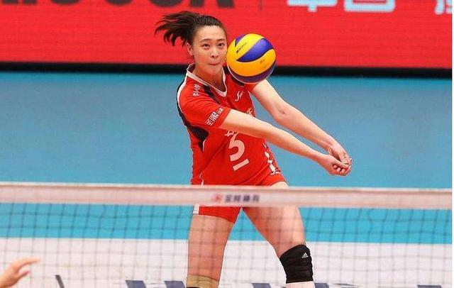 女排奥运冠军惠若琪，27岁黄金年龄选择退役，背后原因令人心酸(3)