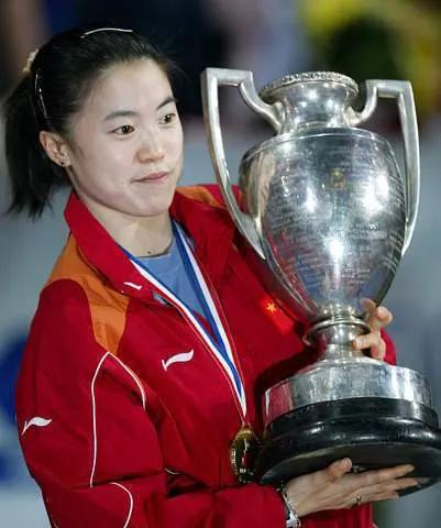 中国乒乓球的第一和唯一 刘国梁邓亚萍成就如何？(7)