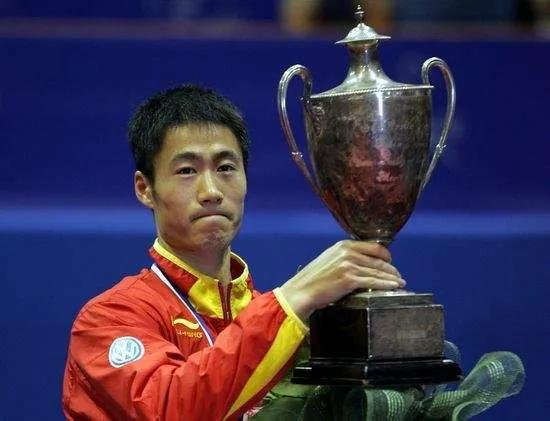 中国乒乓球的第一和唯一 刘国梁邓亚萍成就如何？(11)