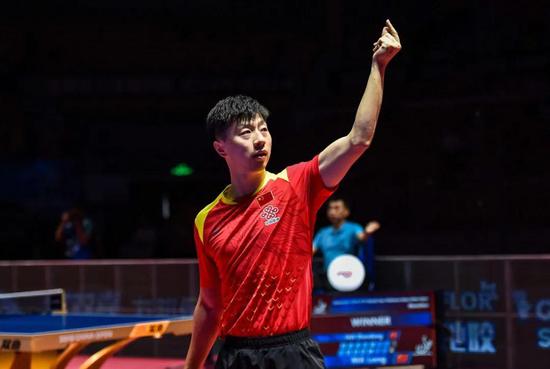 中国乒乓球的第一和唯一 刘国梁邓亚萍成就如何？(19)