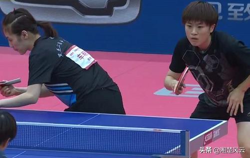 不受混双决赛失利影响，孙颖莎与王艺迪配对胜对手，挺进女双四强(3)
