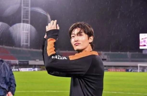 全北现代汽车2-0大邱FC，三连胜顺利收官，完成韩国K联赛四连冠的伟业