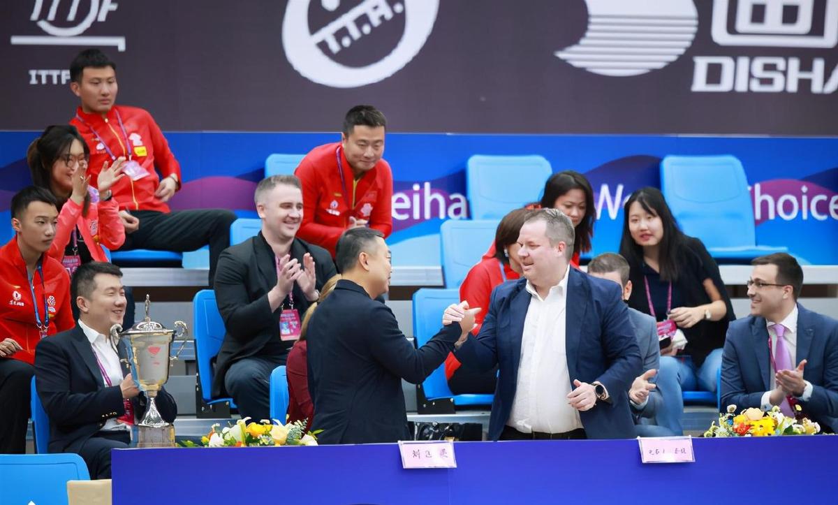 刘国梁有心了！时隔8个月重启国际赛事，国际乒联CEO含泪感谢中国(3)