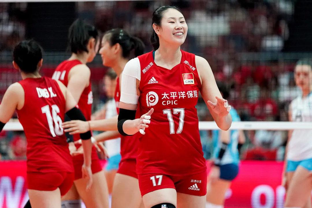 中国女排将迎告别潮，奥运冠军确认是最后一次集训，离退役已不远(4)