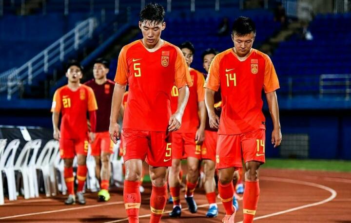 不科学！亚足联评最佳U23，马来西亚有人入围，中国天才上不了榜(5)