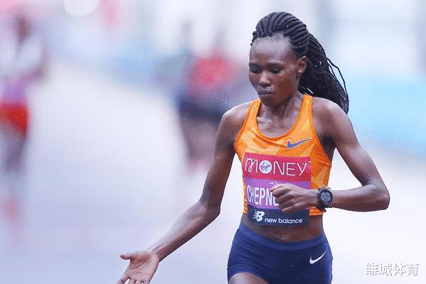 女子半马世界纪录1年提速29秒 肯尼亚埃塞俄比亚女将你追我赶(3)