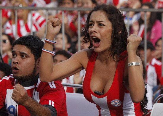 南非世界杯，一夜爆红的巴拉圭美女球迷里克尔梅现状如何？
