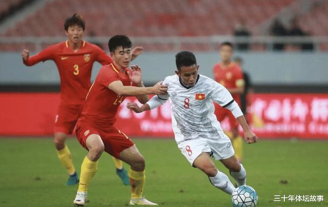 两年前力压中国队，越南名宿：期待同组，中国足球在走下坡路