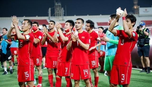 越南媒体：我们的足球水平已经超越中国，越南能完成主客场双杀(2)