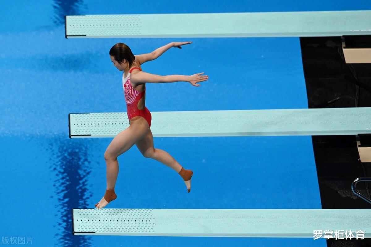 霸气！中国队又包揽一项金银牌，施廷懋王涵称霸女子3米板跳水(2)