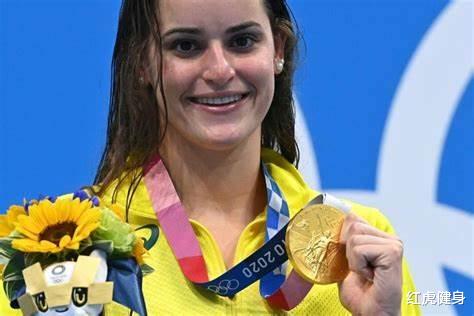 20岁的凯莉·麦基翁：为纪念已故的父亲而游泳，奥运收获3金1铜(1)