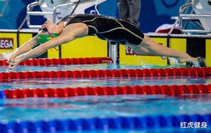 20岁的凯莉·麦基翁：为纪念已故的父亲而游泳，奥运收获3金1铜(10)