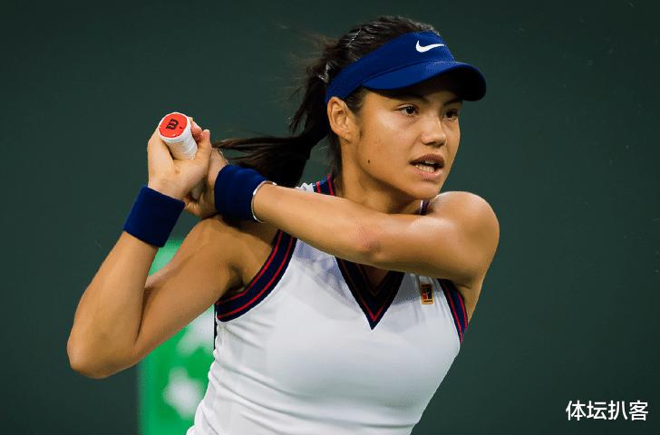 爆大冷！华裔美网冠军10连胜终结，沮丧离场，对手排名第100位(2)