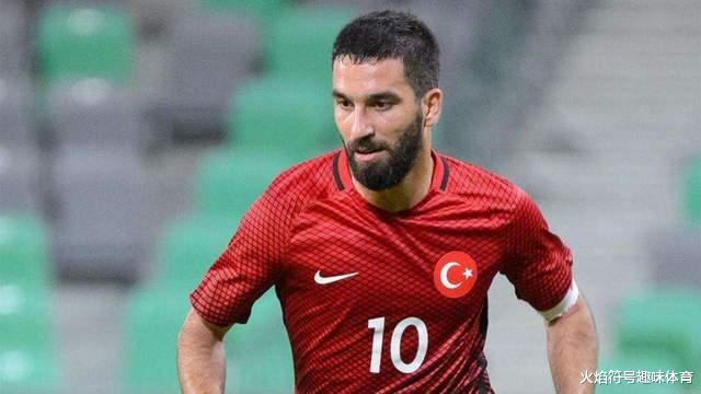 狂热的星月军团：土耳其足球历史最佳阵容，宁做凤尾不做鸡首(29)