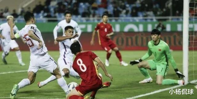 国足输给越南后，韩媒嘲讽：国足这3个坏毛病不改，永远没戏(1)