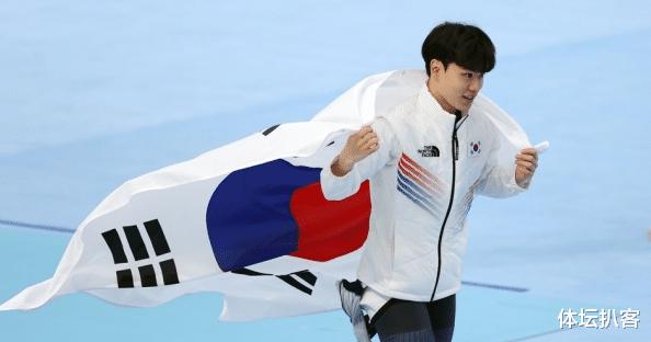 韩国狂欢！打破零奖牌尴尬，名将身披国旗庆祝，中国失奖牌榜头名(2)