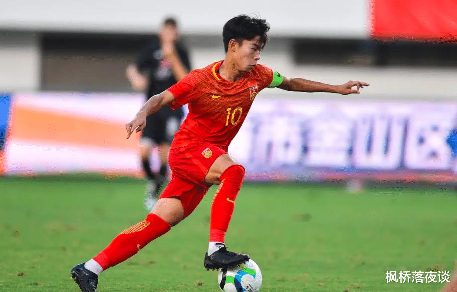 开场5分钟进球！中国18岁小将又在欧洲进球，连续4场有贡献！(6)