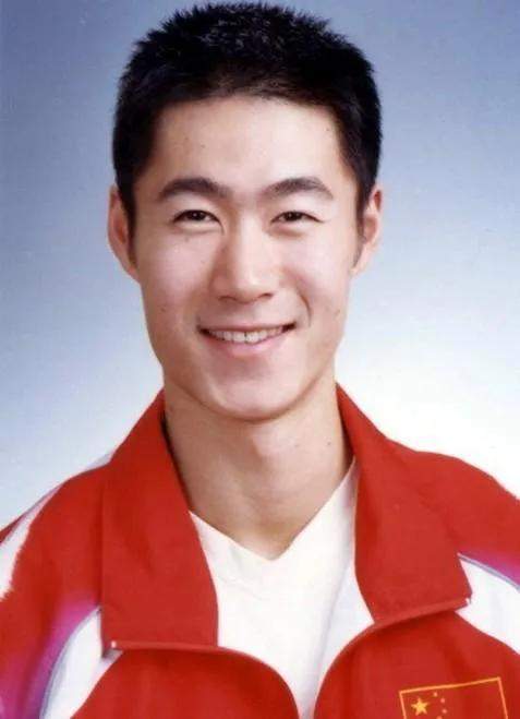 中国男乒30年十大名将：马龙是唯一，张继科创记录，许昕最可惜(22)