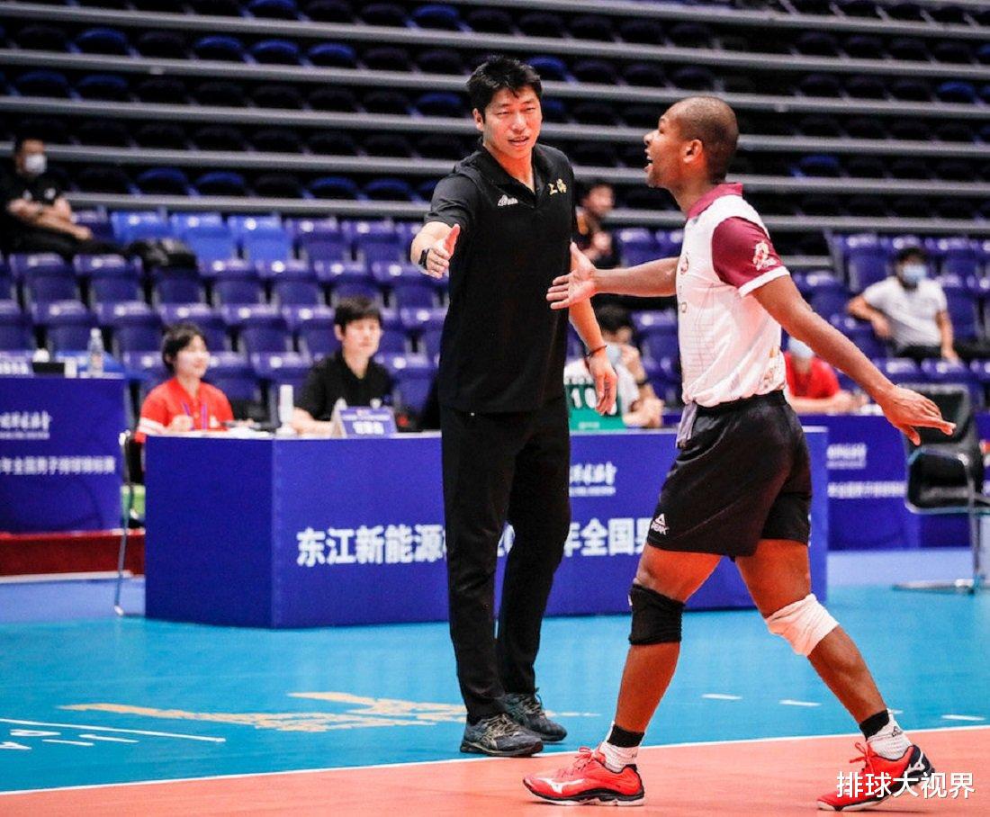 全国男排锦标赛第二比赛日赛果，上海男排轻取两连胜(3)