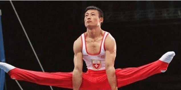 中国体操天才因恋爱被开除，入籍瑞士后夺奥运冠军，晚年离婚丧子