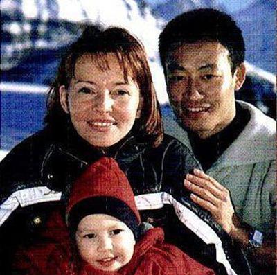 中国体操天才因恋爱被开除，入籍瑞士后夺奥运冠军，晚年离婚丧子(3)