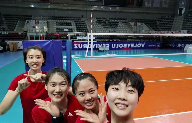 中国女排公布22人世锦赛大名单：朱婷缺席，夺冠难度增加(2)