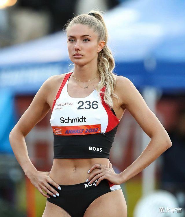 德国美女运动员跑了倒数第一，被归咎于换衣服，“最性感”压力大