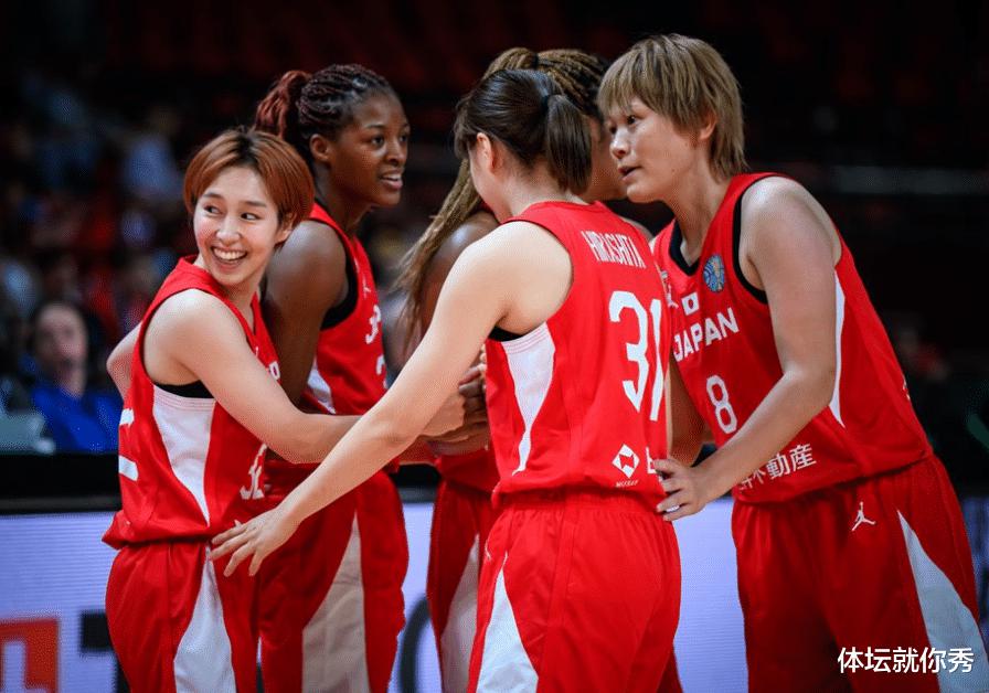 爆冷！日本女篮5分惜败，3分22中5被打回原形，小组出线形势告急(3)