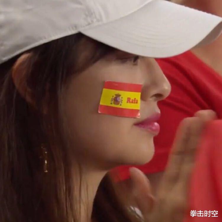 祝贺！中国网球美女追偶像成功，与纳达尔同框，见面时激动落泪(7)