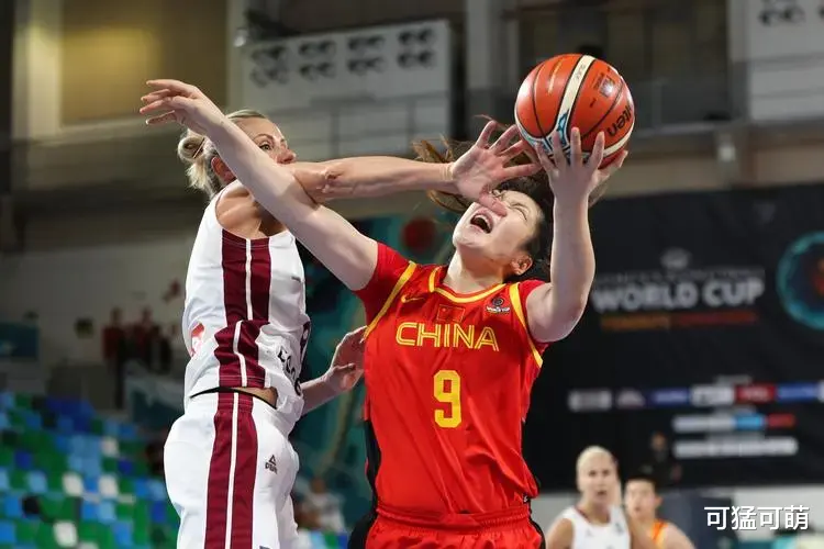 女篮世界杯决赛，中国队发挥最亮眼的3名球员和发挥一般的3名球员