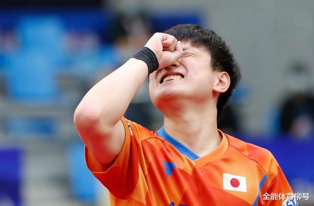 3-0打哭日本张本智和，18岁“眼镜侠”状态火爆，3-1战胜韩国一哥