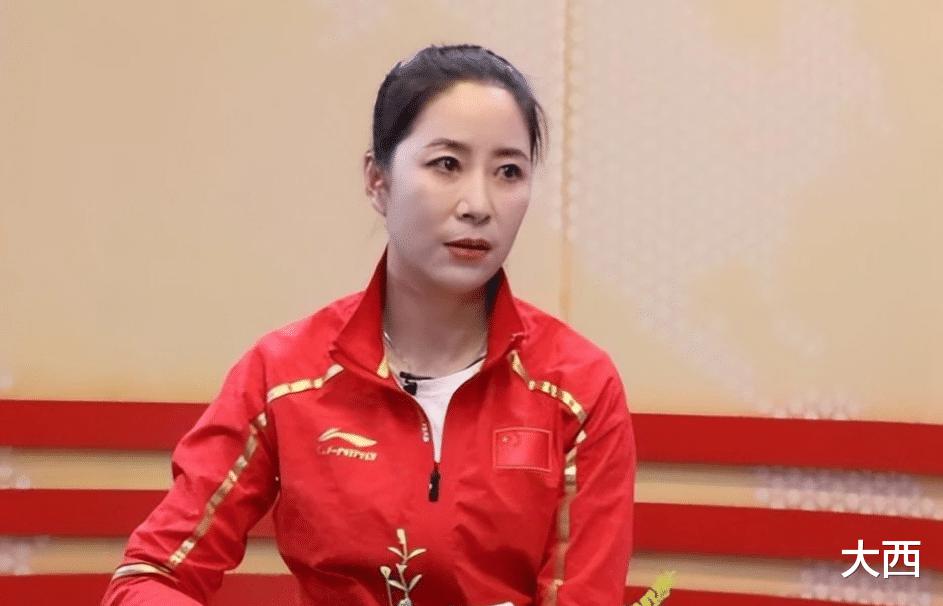 奥运冠军王丽萍，退役转型当老板，46岁依旧漂亮，女儿颜值高(4)