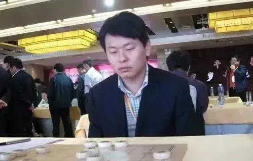恭喜郑惟桐成为顶级赛事五羊杯新冠军，一文解读蒋川是否下假棋？