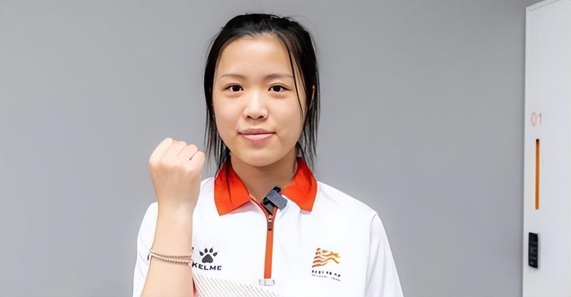 “双金女孩”杨倩：18岁上清华，20岁奥运夺冠，如今因穿衣惹争议(5)
