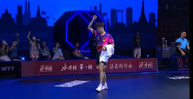 林高远夺得曼谷站男单冠，中国羽毛球再次霸占领奖台！