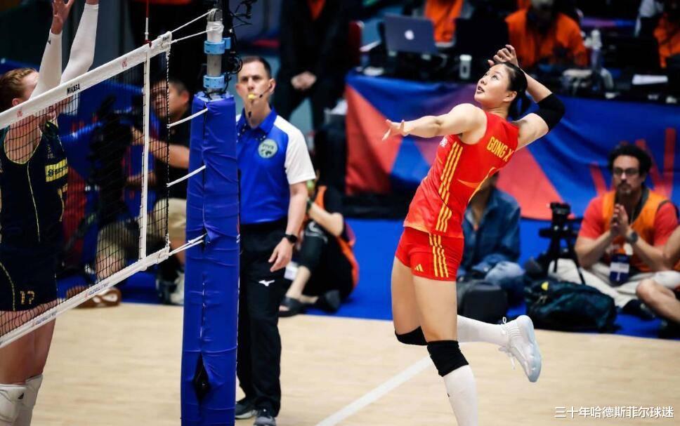 世联赛中国女排险胜巴西原因浮出水面，不是教练，不是战术(3)