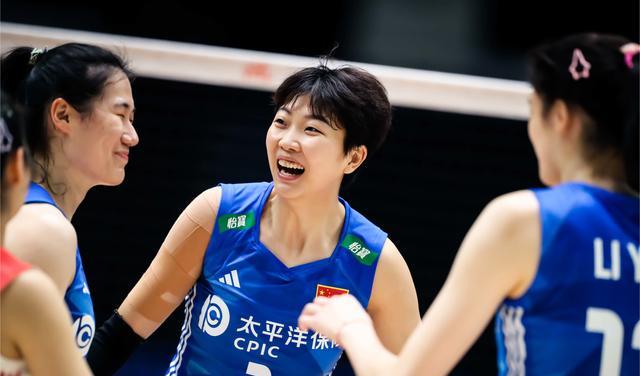世界女排联赛中国vs荷兰前瞻：郁金香已凋零，预定三连胜！(2)