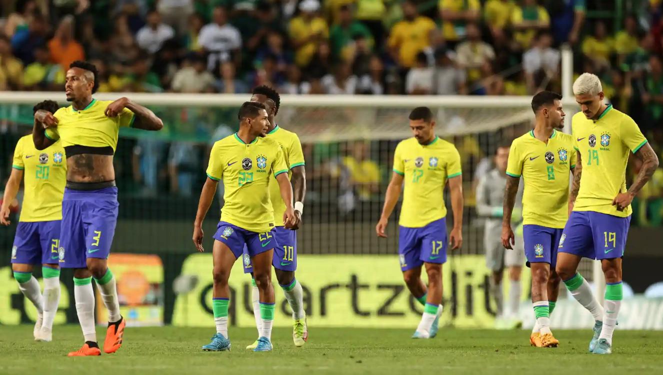 没有主教练，没有状态，没有信心：巴西到底怎么了？