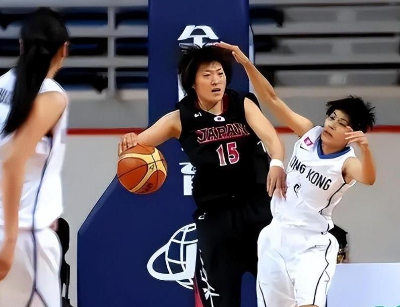 “篮球女神”王岑静：入日本籍后4次带队击败中国队，退役想回国(11)
