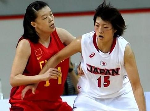 “篮球女神”王岑静：入日本籍后4次带队击败中国队，退役想回国(23)