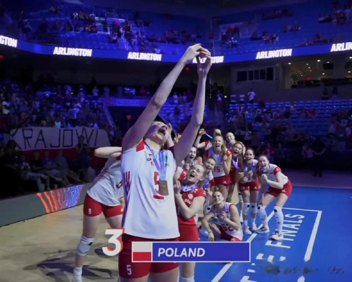 苦战五局波兰队战胜美国队获得季军
       2023年世界女排联赛季军争夺战(3)
