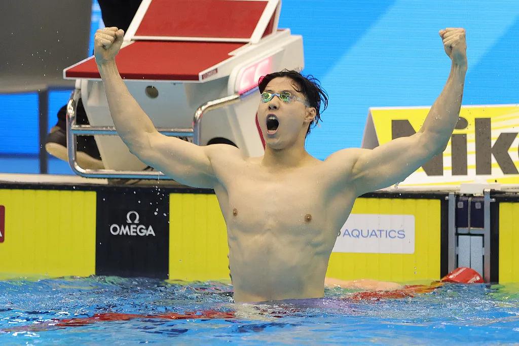  中国游泳队成绩汇总：5金3银8铜，1项世界纪录，1项世界青年纪录，8项亚洲纪录