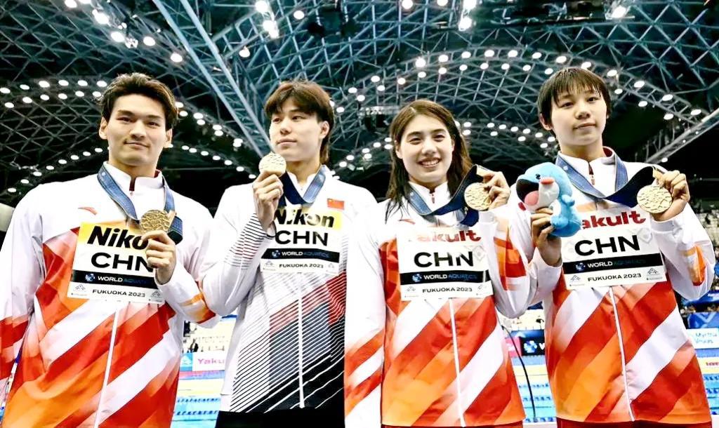  中国游泳队成绩汇总：5金3银8铜，1项世界纪录，1项世界青年纪录，8项亚洲纪录(3)