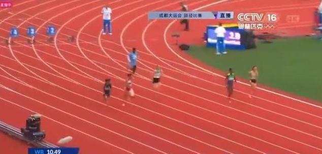 索马里女选手在大运会上跑出“历史最慢成绩”，被扒是关系户？(6)